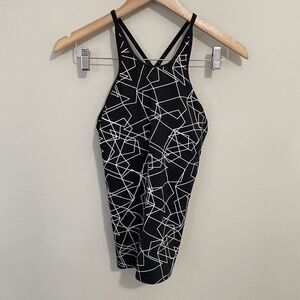 Nike Women’s S Tank Top Built In Bra Adjustable Straps Black Stretch Active Wear